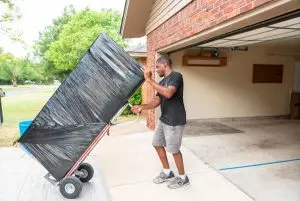 Moving furniture BBM